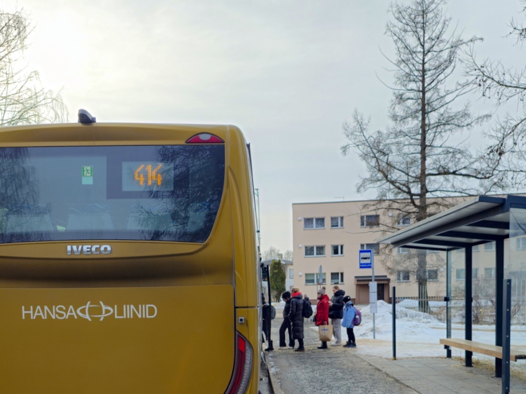 Buss.turuplatsi.peatus2024(autor Kayvo Kroon).jpg