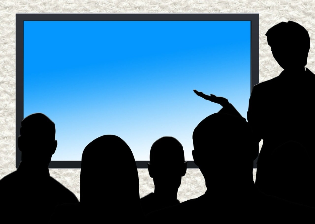 classroom-381900_1280.jpg