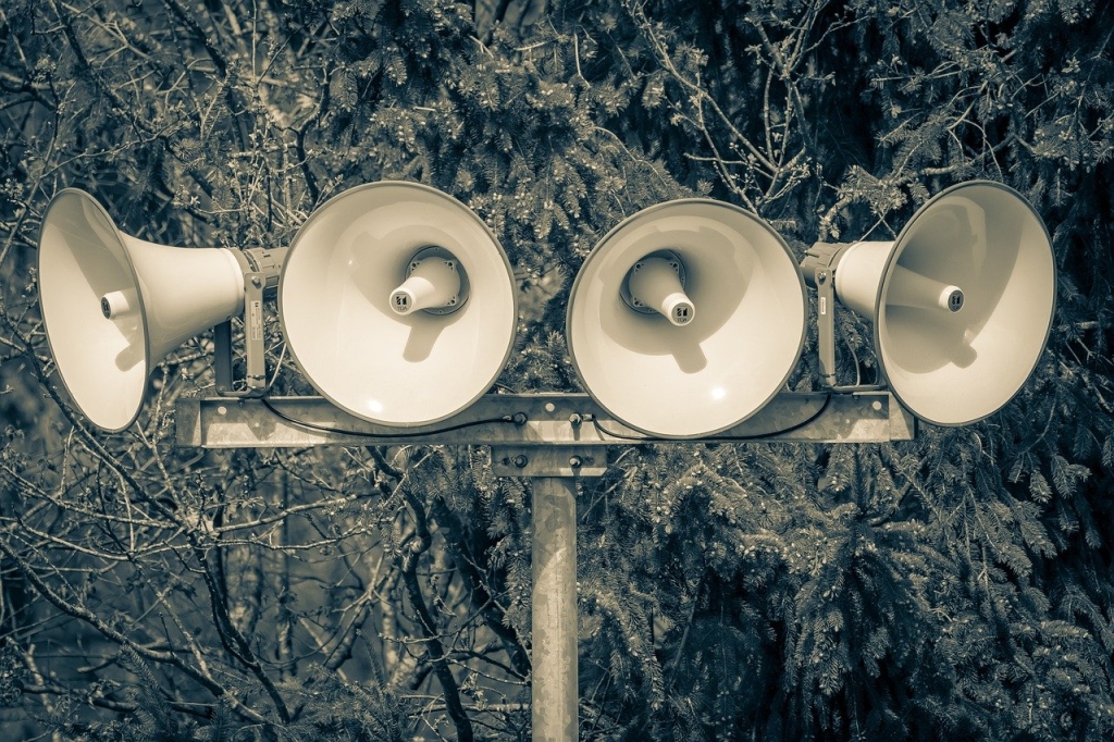 megaphone-8724442_1280.jpg
