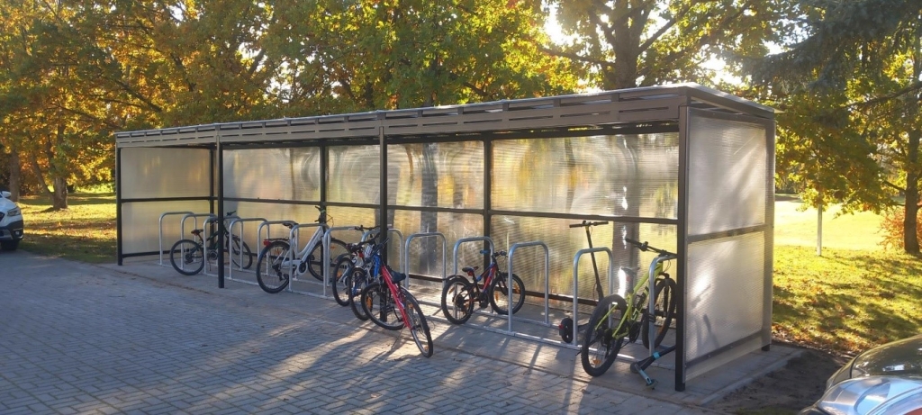 Jalgrattaparkla.jpg